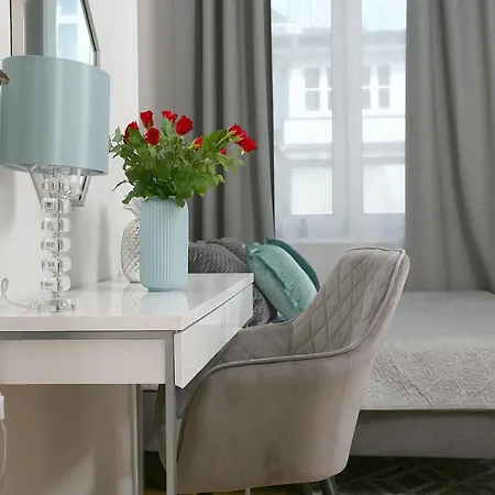 Gem By Castle Apartament