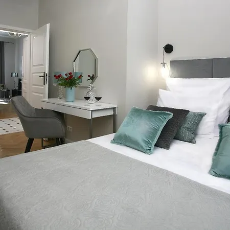 Апартаменты Gem By Castle