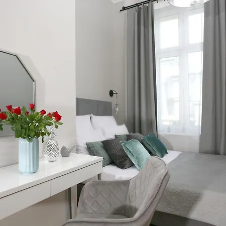 Gem By Castle Апартаменты *