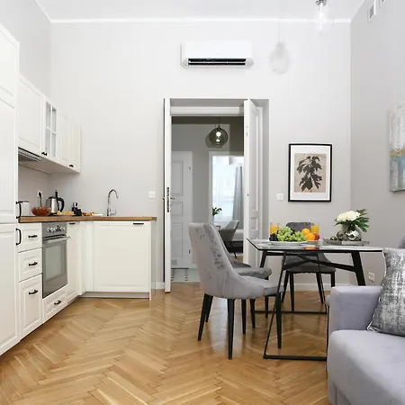 Gem By Castle Апартаменты Краков